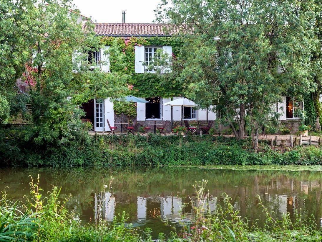 Logis Auberge De La Riviere Les Velluire-sur-Vendee Экстерьер фото